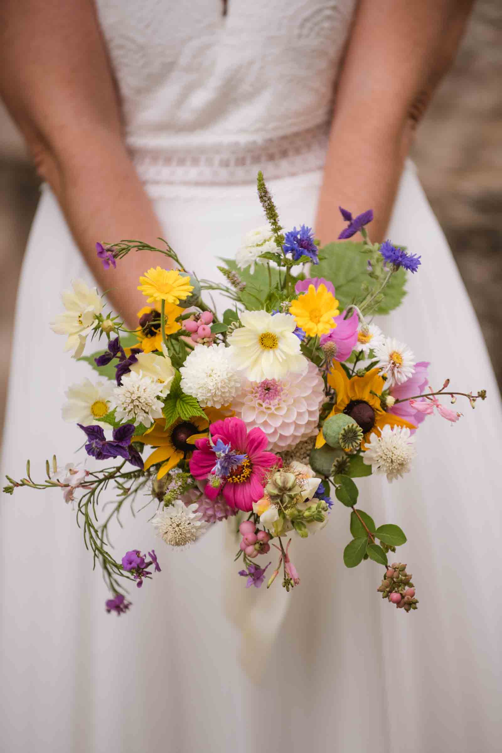 Le bouquet de la mariée haut en couleurs